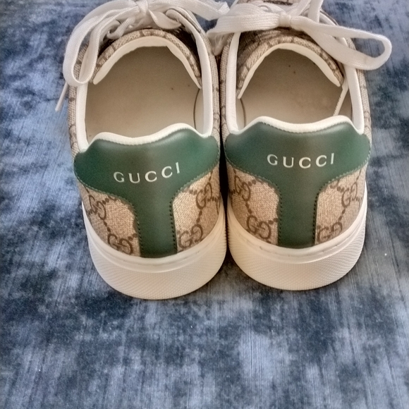 Gucci Womens Ace Low top sneakers - Picture 5 of 10